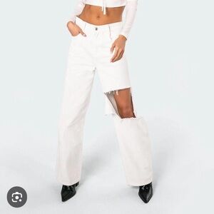Edikted White Distressed Jeans